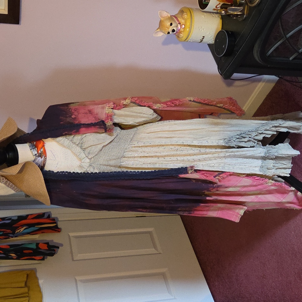 Young Threads Long Sleeve Women's Dress - Picture 2 of 7
